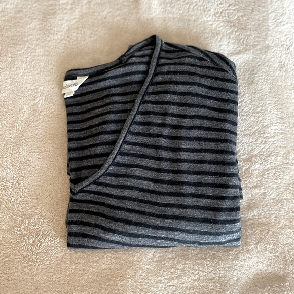 Madewell Striped V-Neck Shirt - Size S - Picture 9 of 9